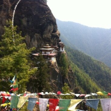 Bhutan tour 11 days Dagala trek